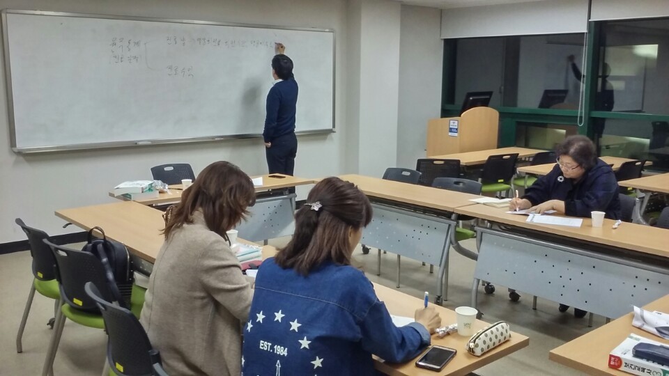 20170427_보행_특강_사진.jpg