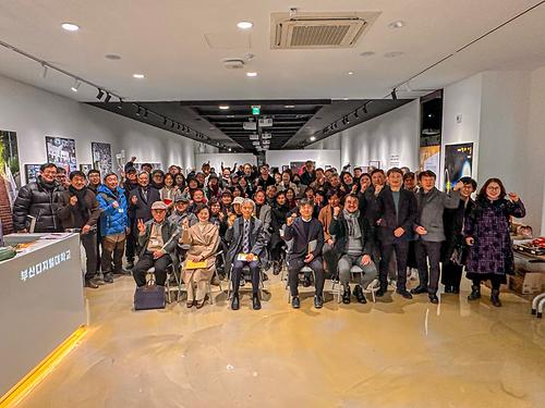 부산디지털대 사진영상학과, 제1회 졸업전시회 <창과 거울> 성료 썸네일부산디지털대 사진영상학과, 제1회 졸업전시회 <창과 거울> 성료 썸네일